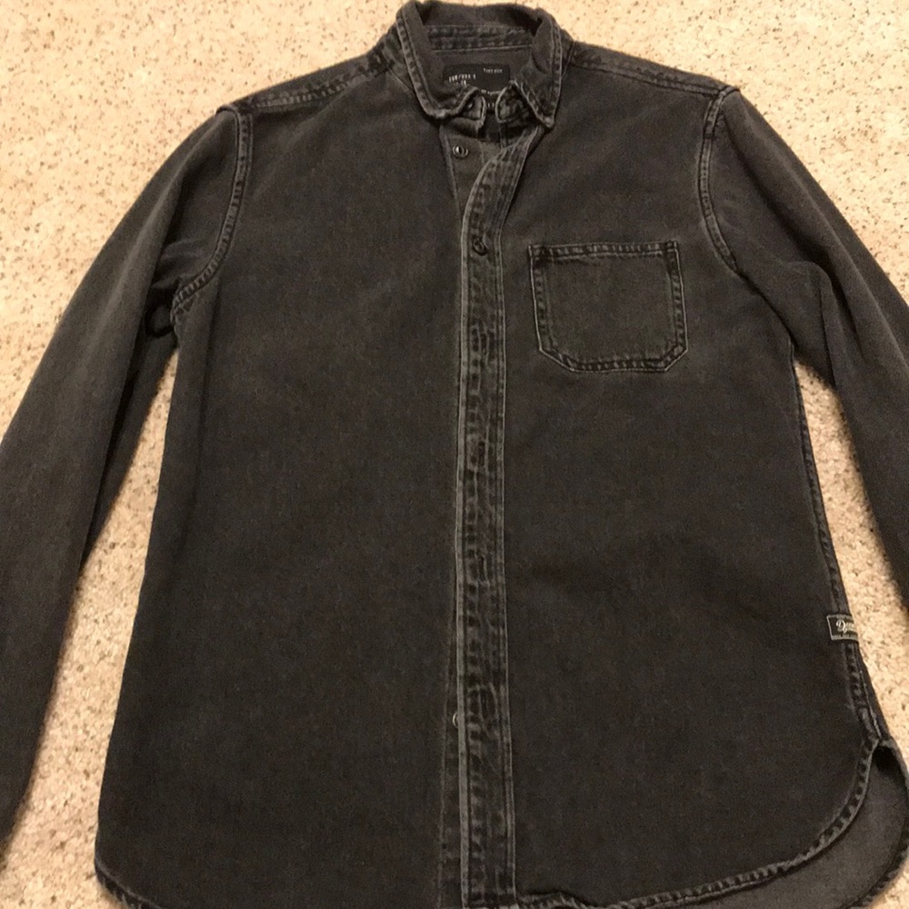 *NEW* Zara Premium Denim Button Down Shirt